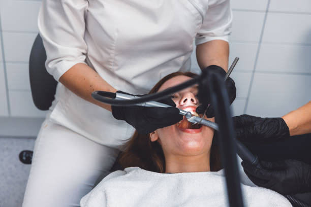Best Emergency Gum Treatment in Lyons, KS